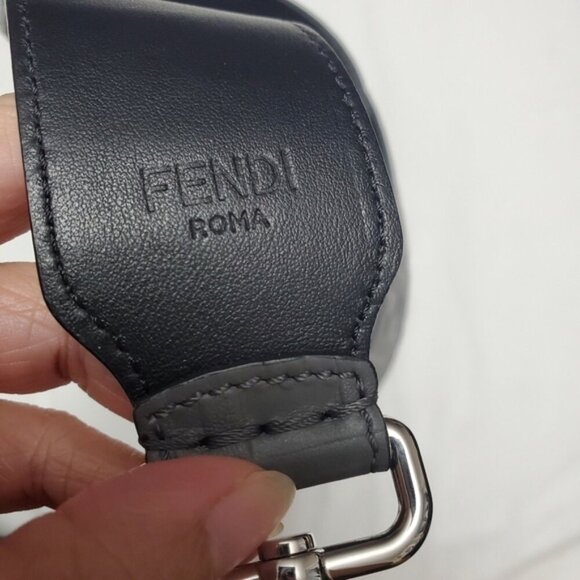 Fendi FF M onogram Gray Leather Shoulder Strap - Picture 8 of 8